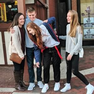 Meet your Posher, Carol